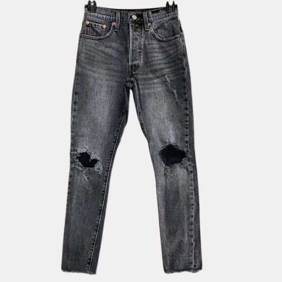 Levi’s 501s Distressed Raw Hem Skinny Straight Jeans in Faded Black Women’s 24 - Picture 1 of 10